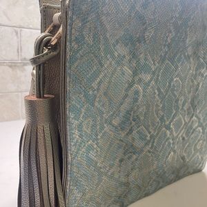 Kelly Wynne Snake Skin Crossbody Bag NWOT with Dust Bag